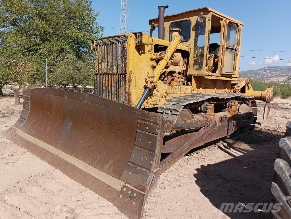 Komatsu D 85 A-12 Bulldozer