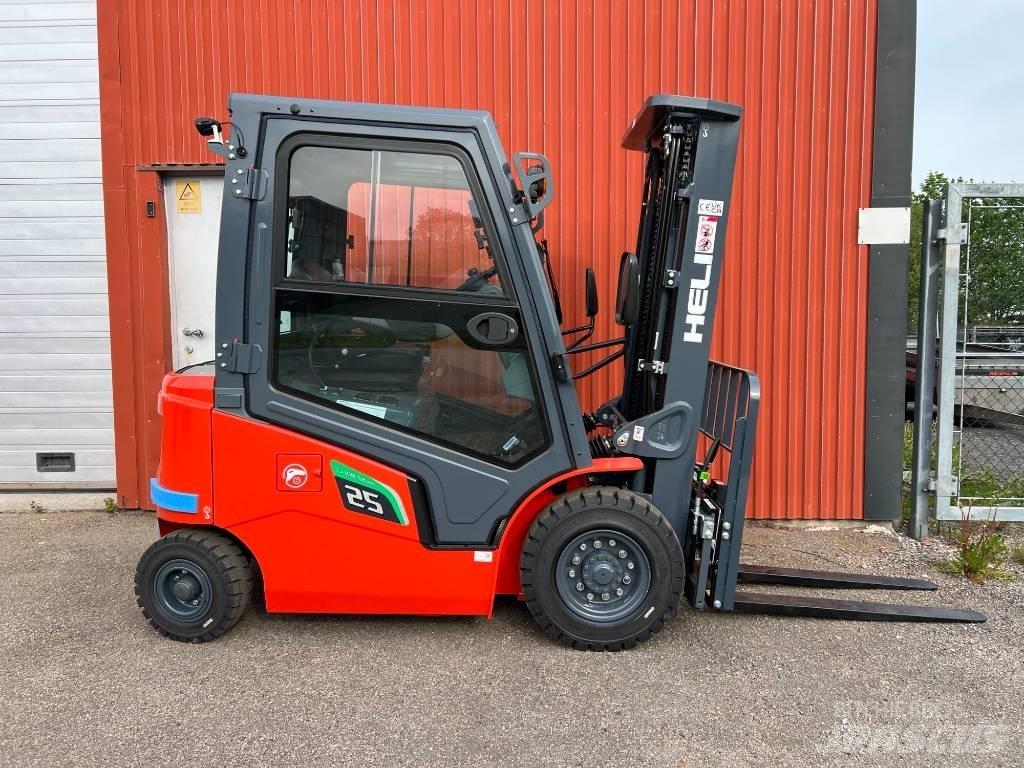 Heli CPD 25 Elektro Stapler