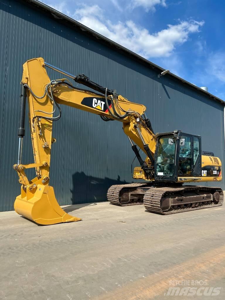 CAT 323D LN VA Raupenbagger