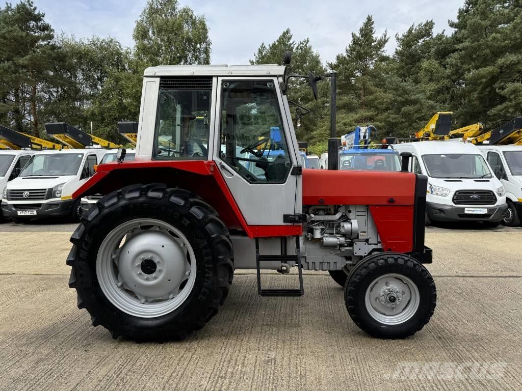Massey Ferguson 690 Traktoren