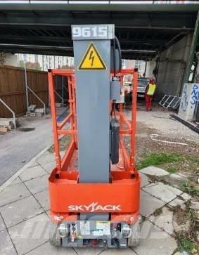 SkyJack SJ 12 Scheren-Arbeitsbühnen