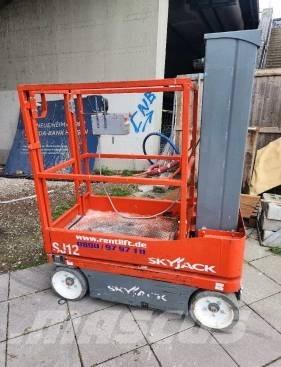 SkyJack SJ 12 Scheren-Arbeitsbühnen