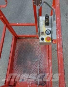 SkyJack SJ 12 Scheren-Arbeitsbühnen
