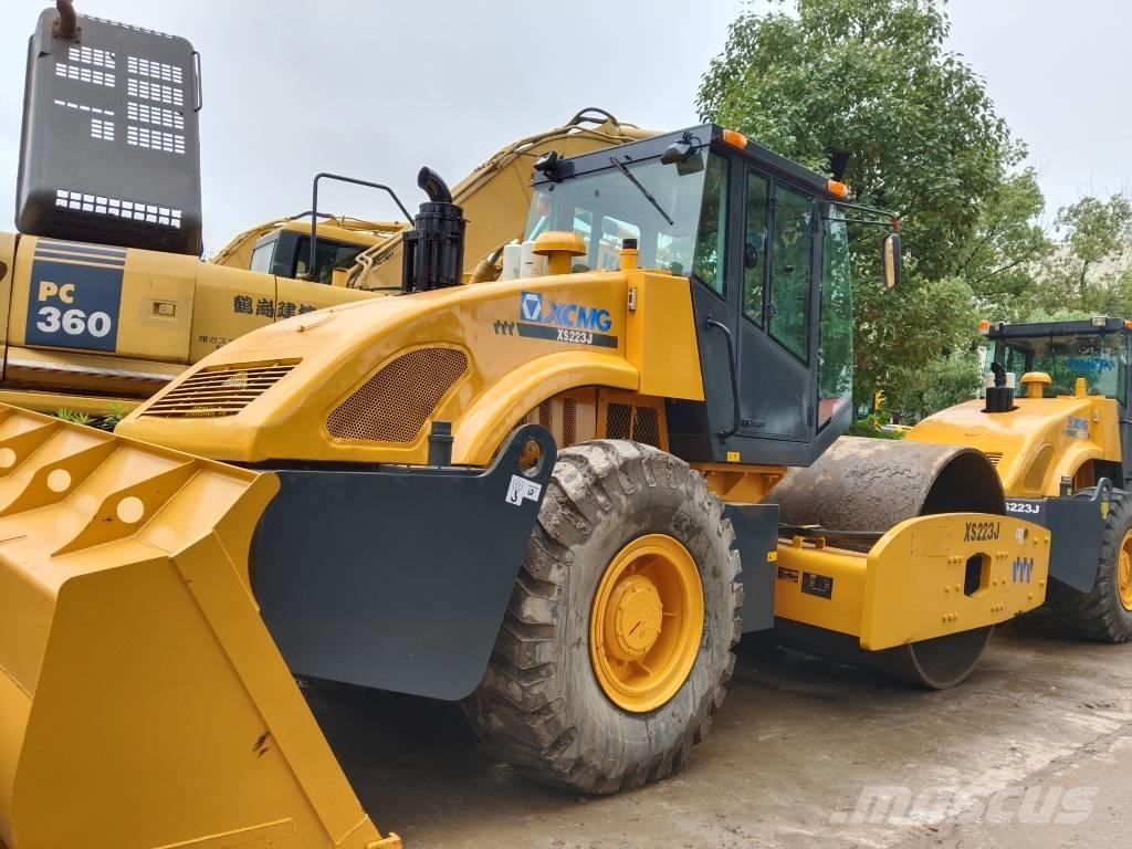 XCMG XS 223 J Walzenzüge