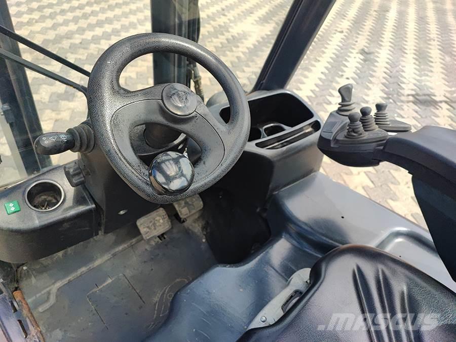 Linde E16C-01 Elektro Stapler