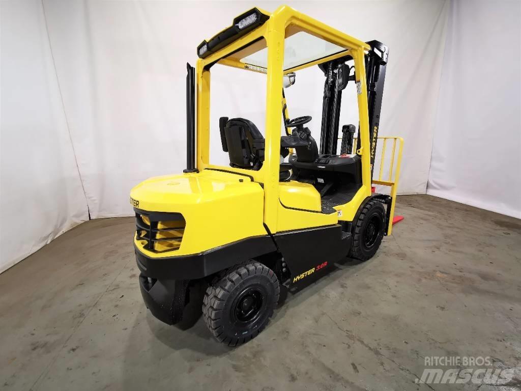 Hyster H3.0A Diesel Stapler