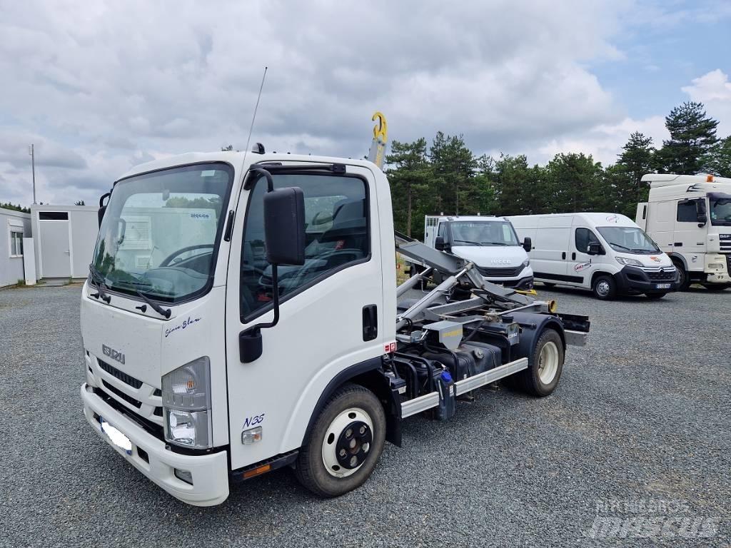 Isuzu N-Series Lieferwagen
