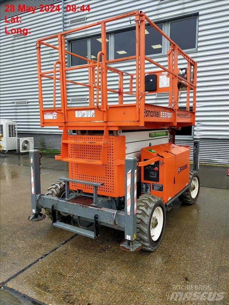 Snorkel S 3370 RT Scheren-Arbeitsbühnen