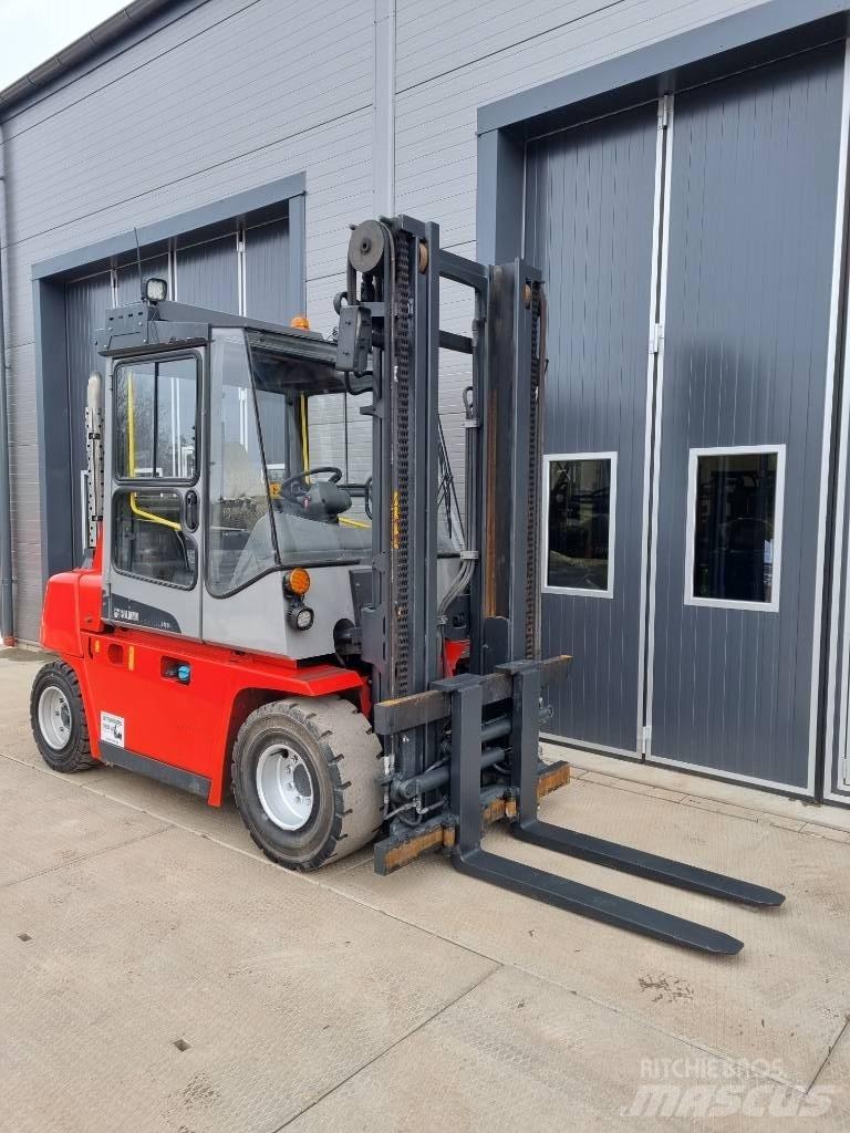 Kalmar DCE 55-6 Diesel Stapler
