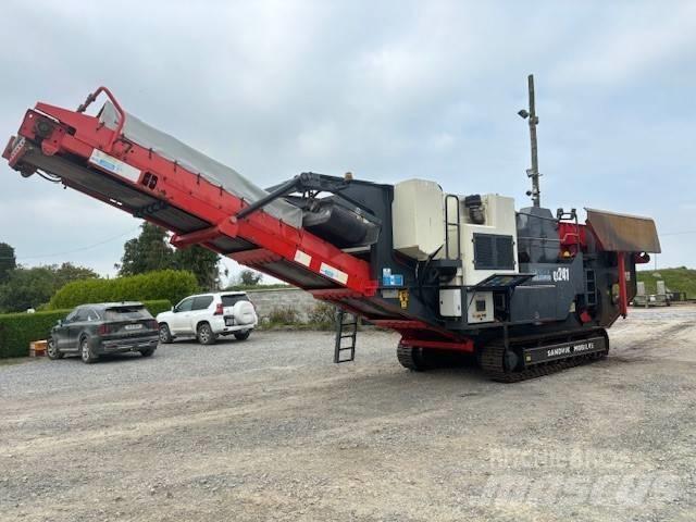 Sandvik QJ 241 Mobile Brecher