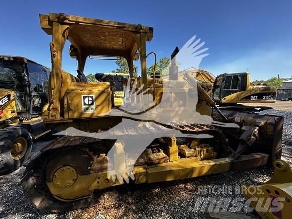 CAT D6D Bulldozer