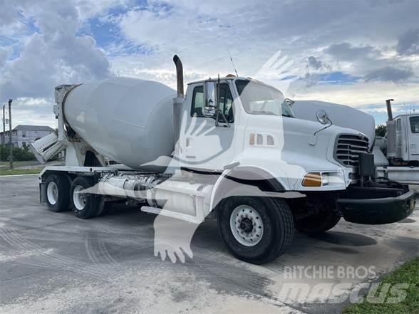 Sterling L8500 Sonstige Baumaschinen
