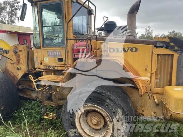 Volvo L120E Radlader