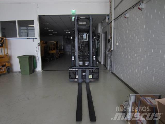 Linde E30H Elektro Stapler
