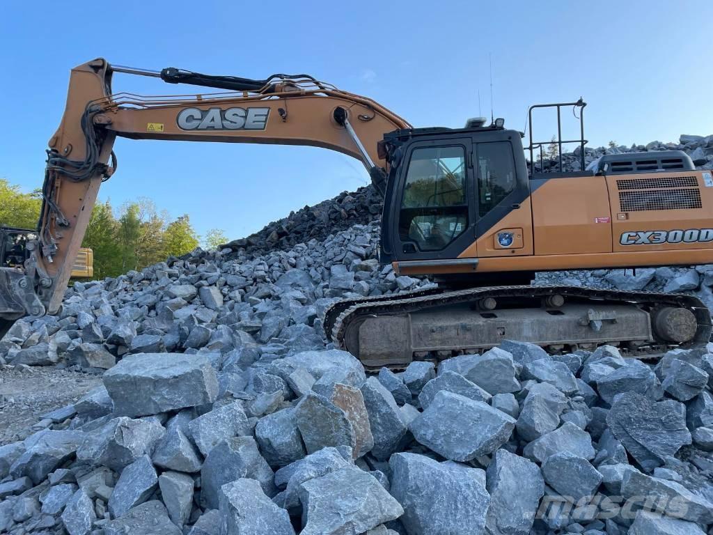 CASE CX300D Raupenbagger
