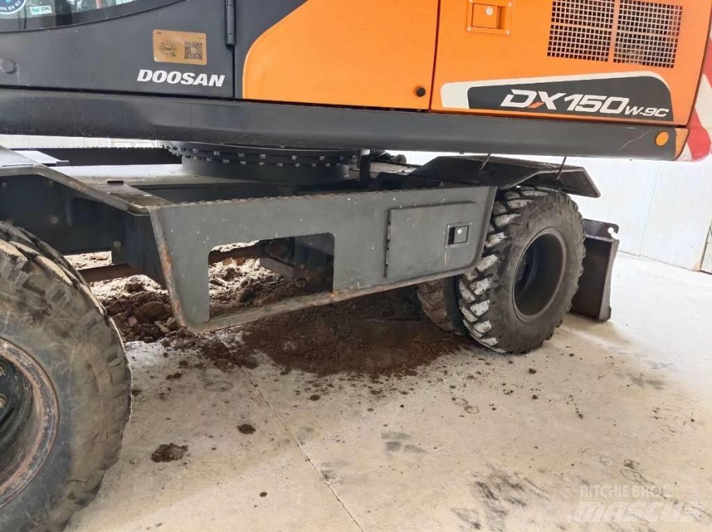 Doosan DX 150W-9C Mobilbagger