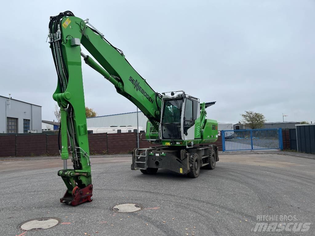 Sennebogen 821 Materialumschlag