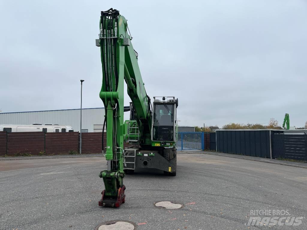 Sennebogen 821 Materialumschlag