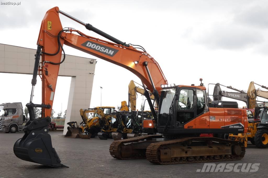Doosan DX 255 LC-7 Raupenbagger