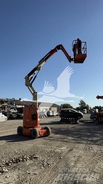 JLG E300AJP Gelenkteleskoparbeitsbühnen