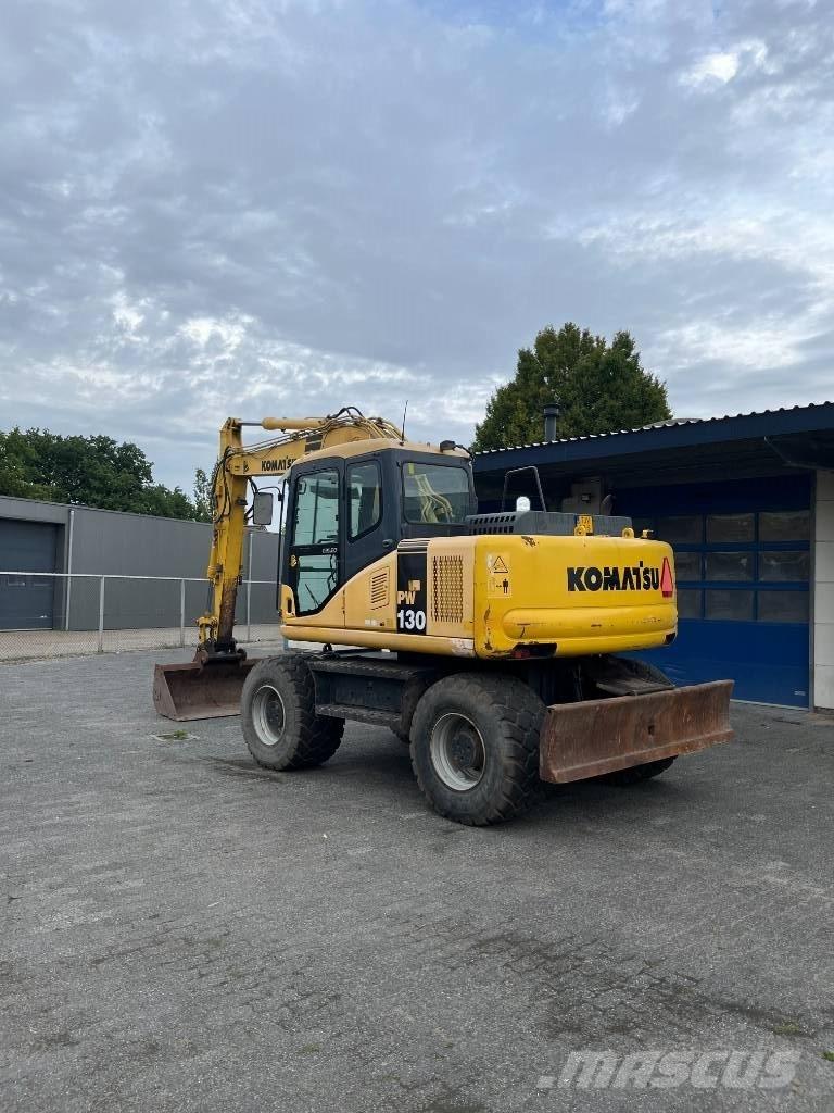 Komatsu PW 130-7K Mobilbagger