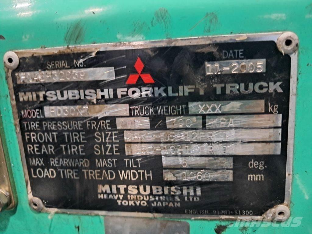 Mitsubishi FD30NT Diesel Stapler