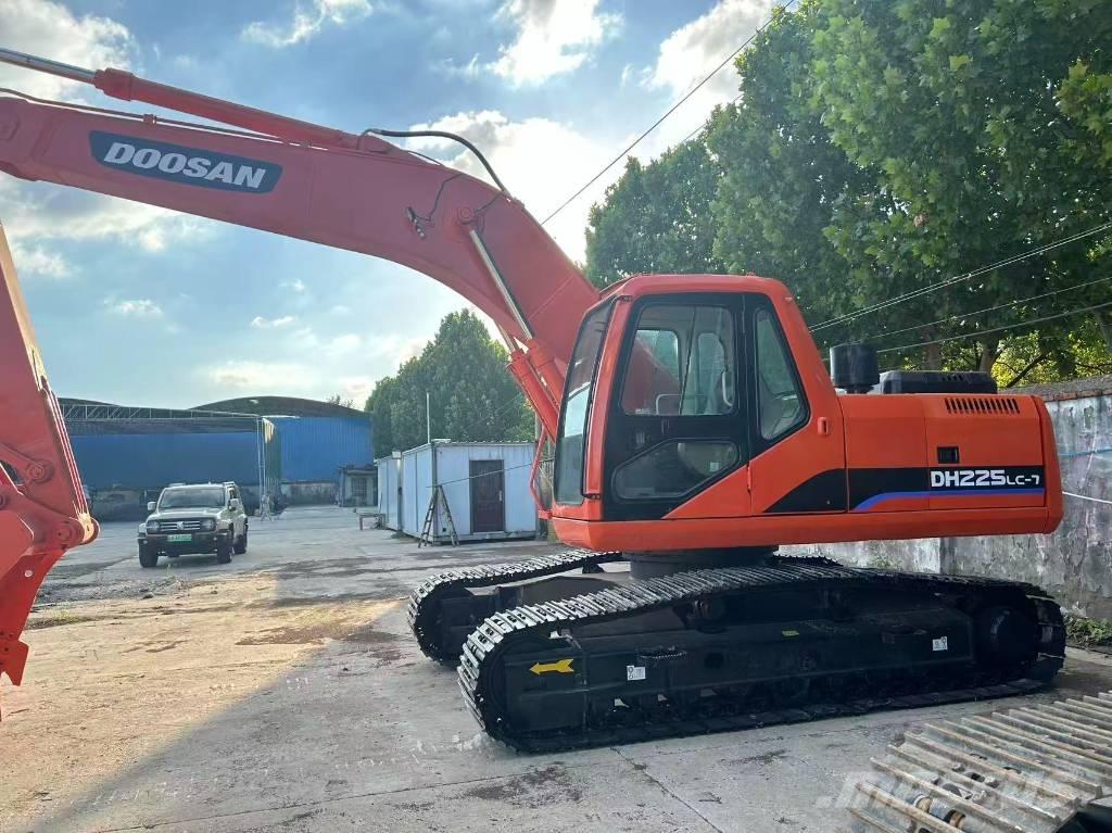 Doosan 225 Raupenbagger
