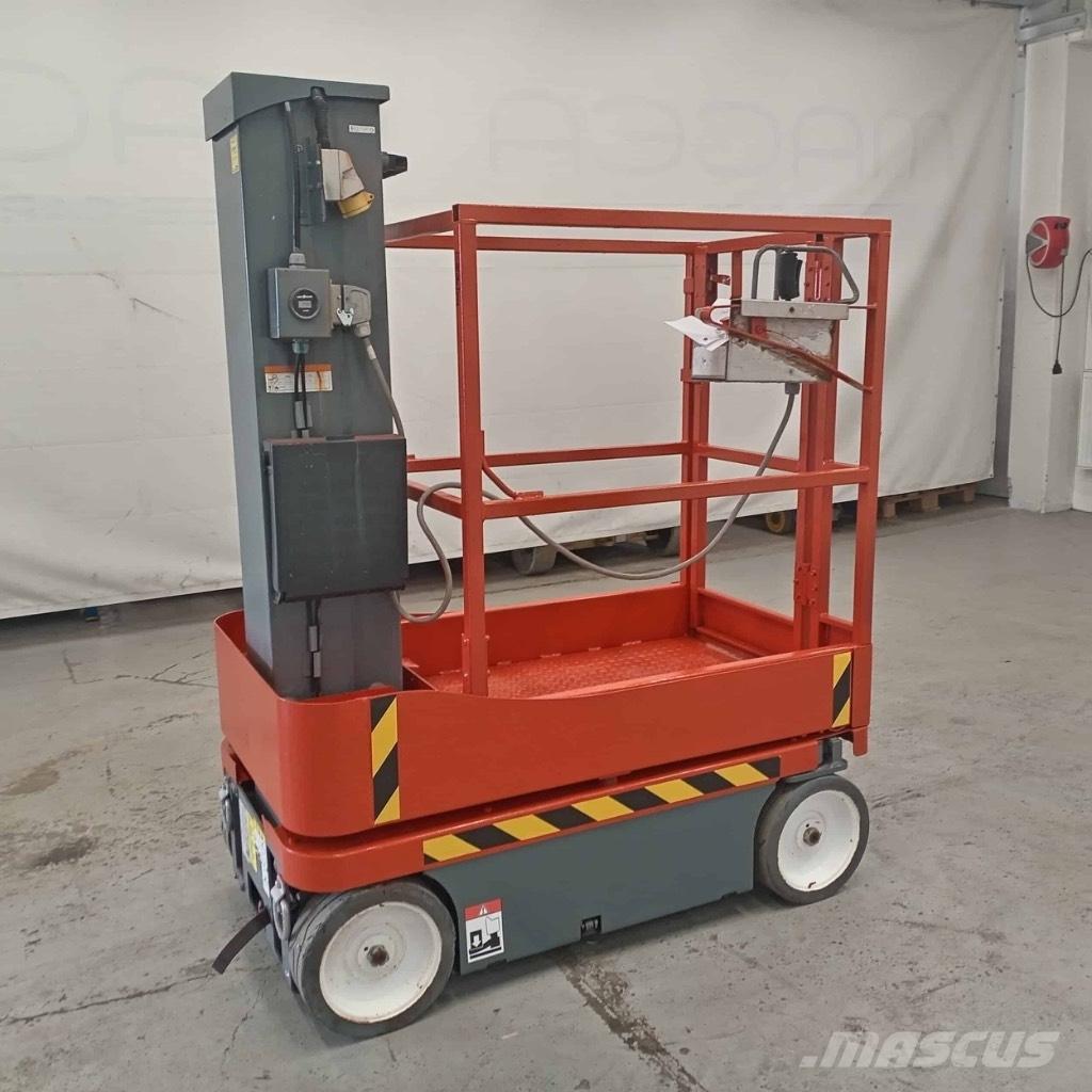 SkyJack SJ 12 Personenaufzüge