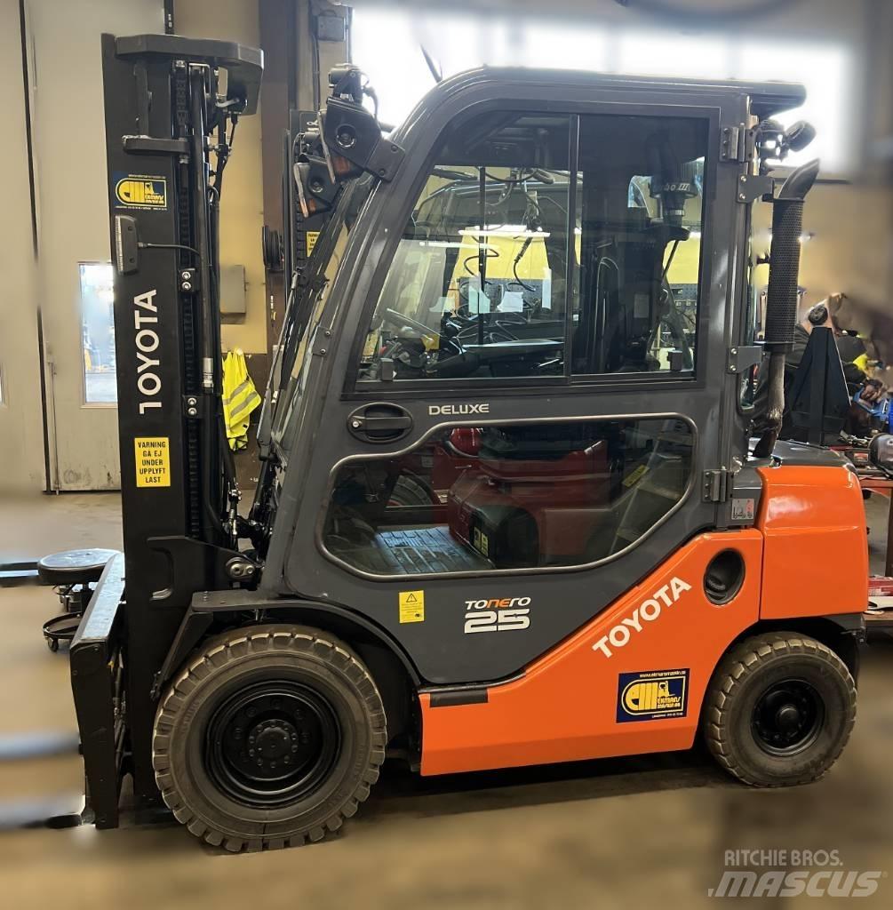 Toyota Truck 8FDF25 Diesel Stapler
