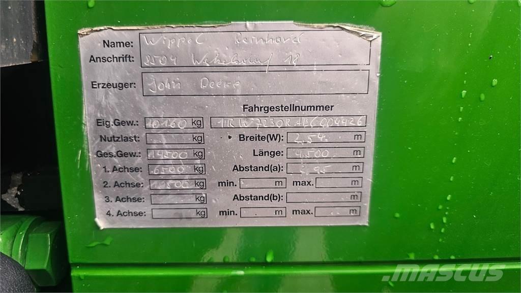 John Deere 7230R Traktoren