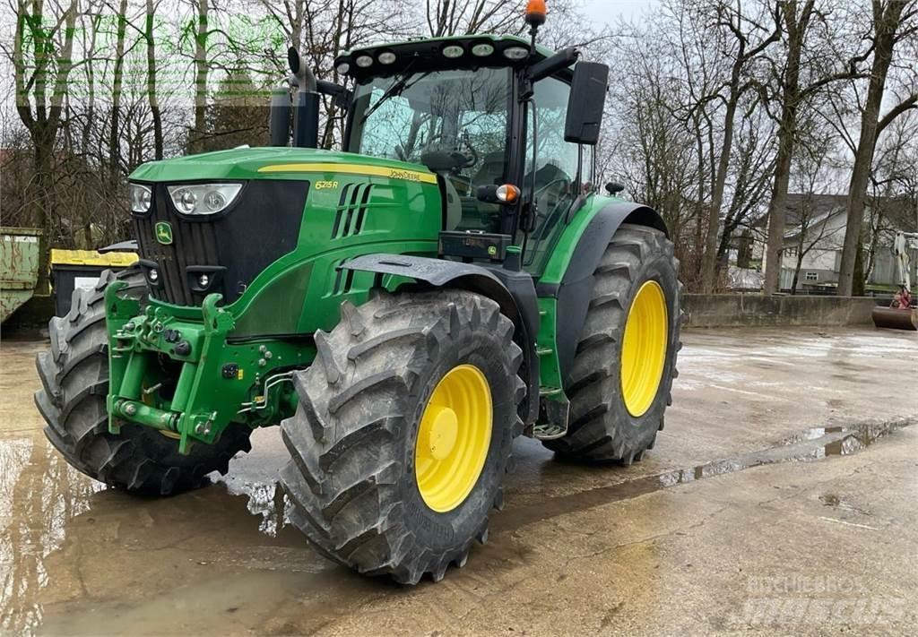 John Deere 6215R Traktoren