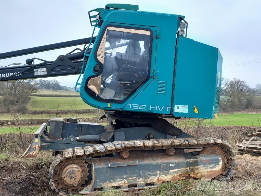 Neuson 132 HV T Harvester