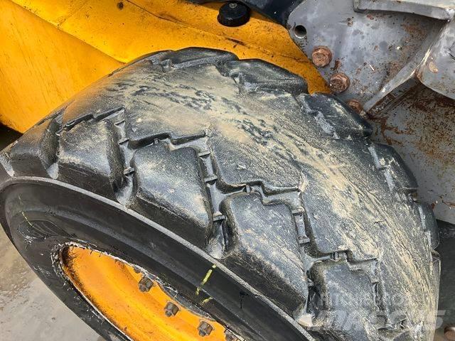 JCB 225 Kompaktlader
