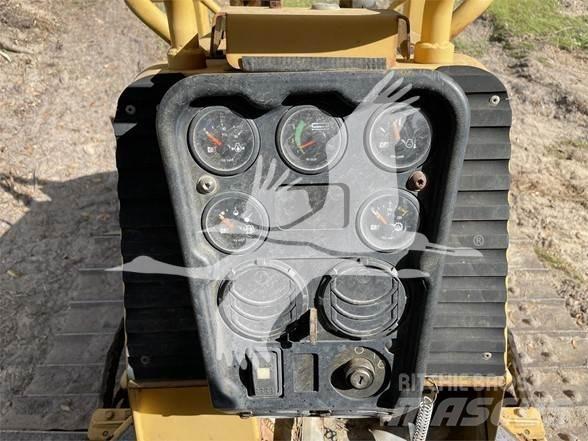 CAT D3G XL Bulldozer