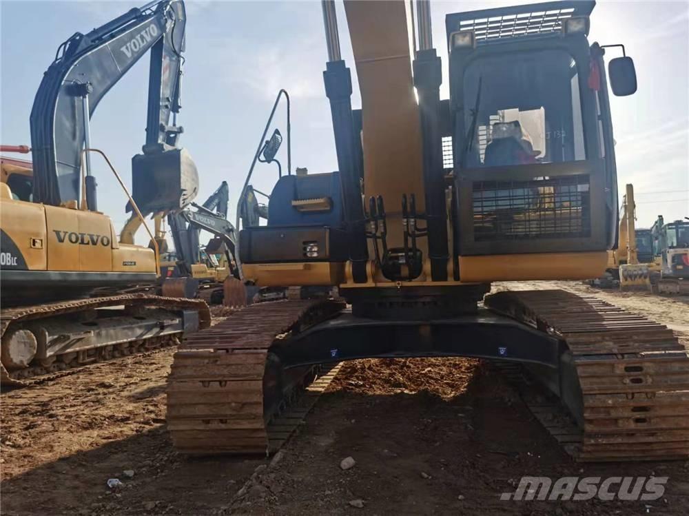 CAT 326D2 Raupenbagger