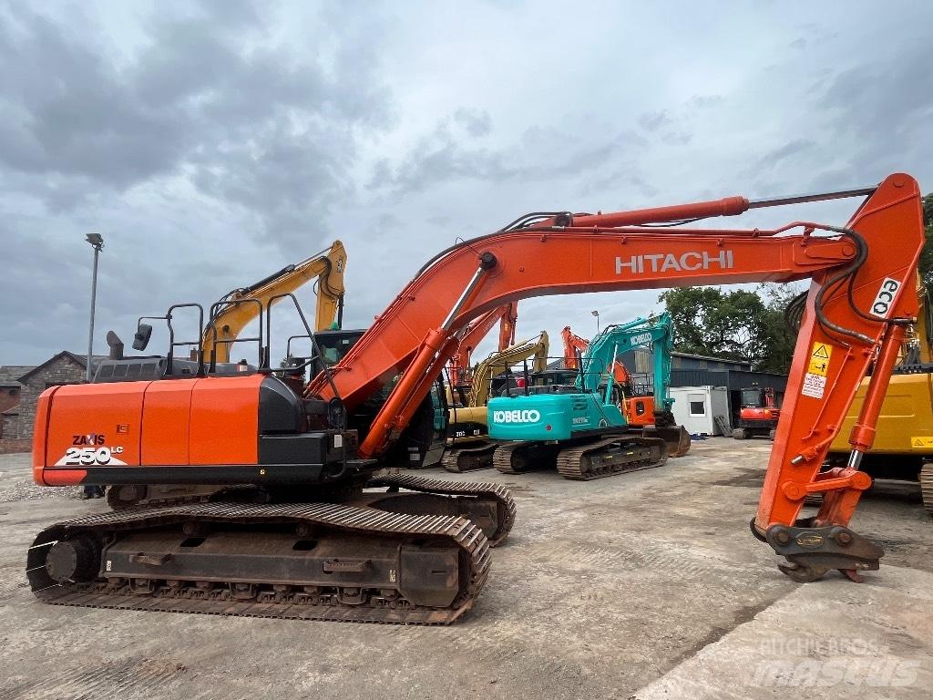 Hitachi ZX 250 LC-6 Raupenbagger