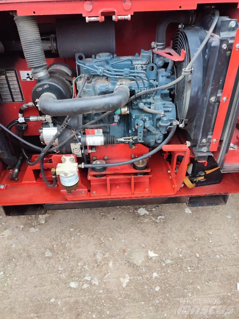 Manitou 120SC-2 Scheren-Arbeitsbühnen