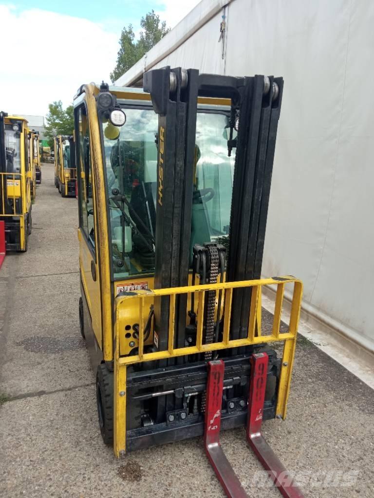 Hyster J 1.8 XN Elektro Stapler