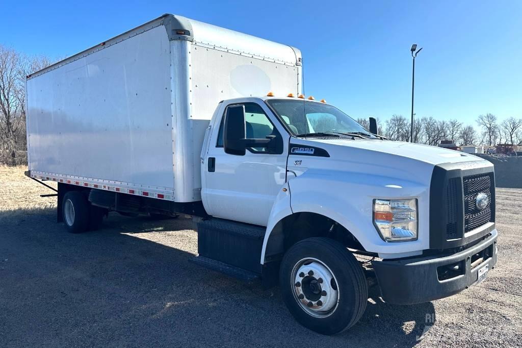 Ford F 650 Kastenaufbau