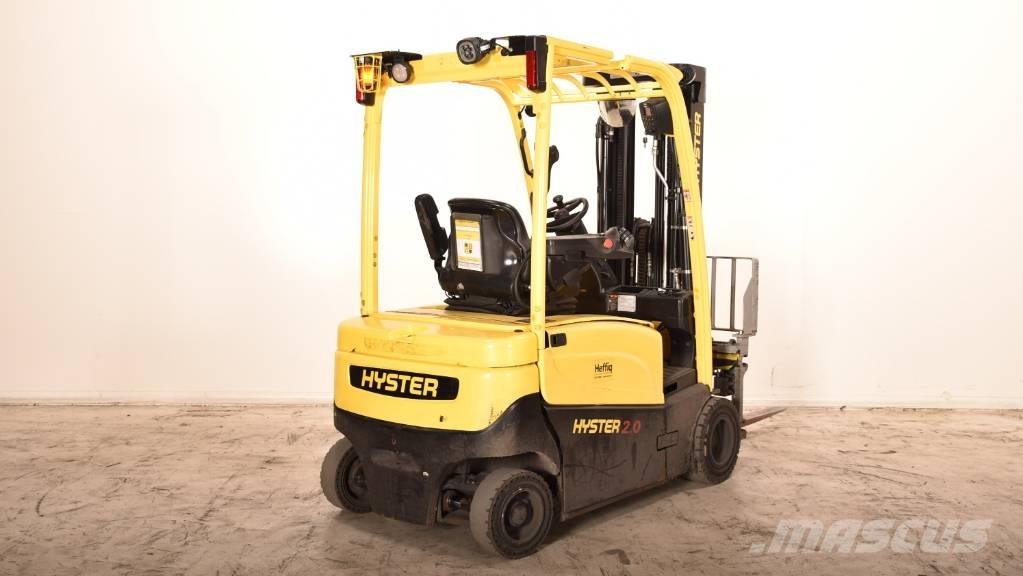 Hyster J 2.0 XN LWB Elektro Stapler