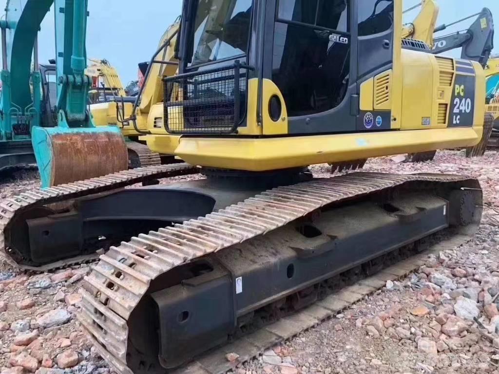 Komatsu PC 240 Raupenbagger