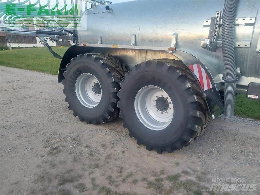 Fliegl pfw 14000 Düngemittelverteiler