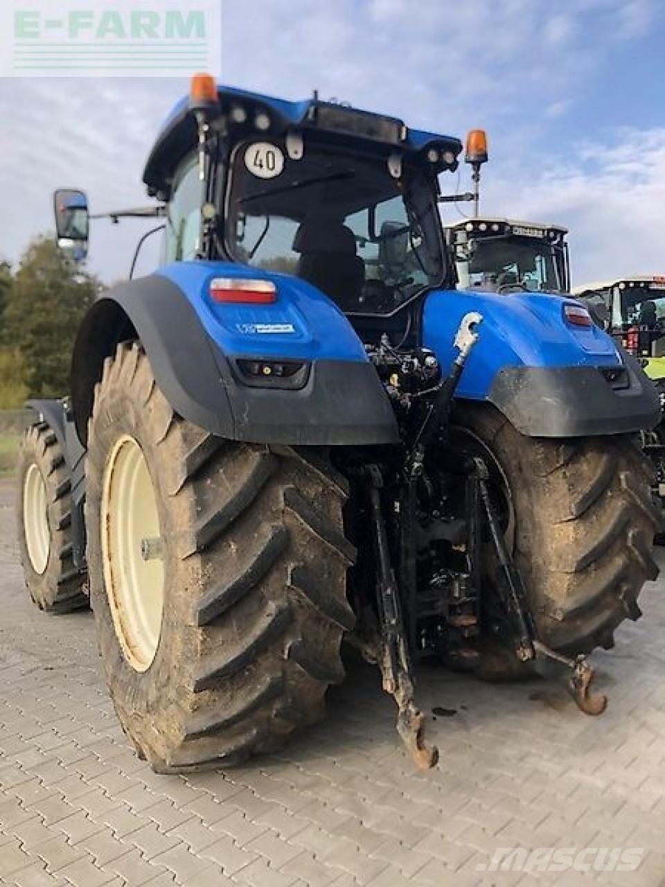 New Holland t7-315 Traktoren