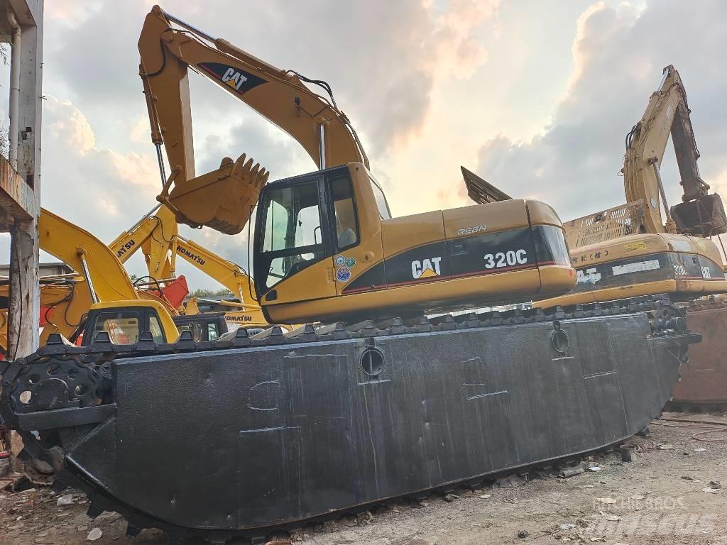 CAT 320 C Amphibienbagger