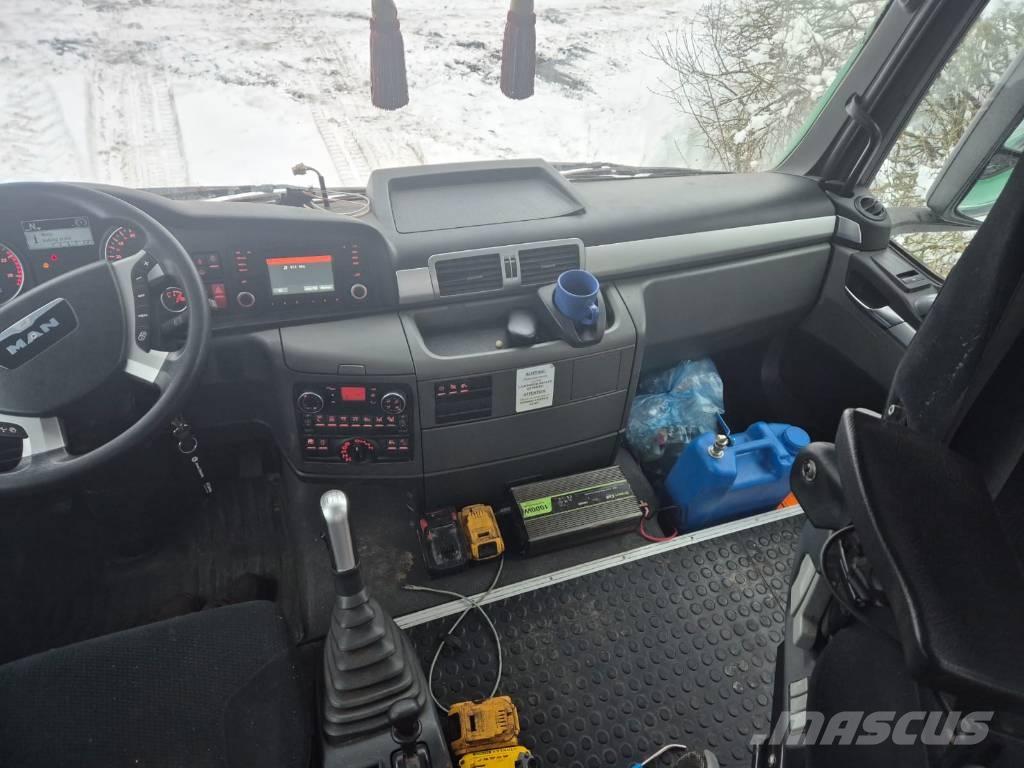 JENZ HEM 583 Holzhäcksler