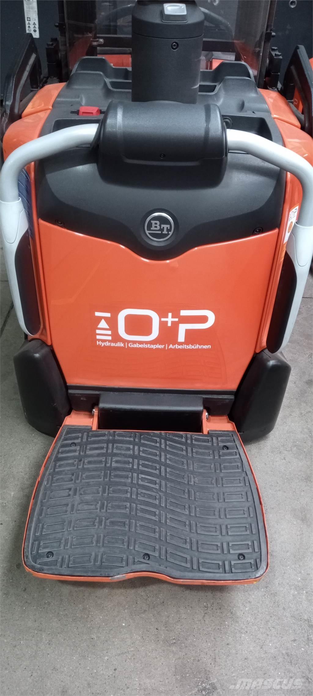 Toyota SPE160L Deichselstapler