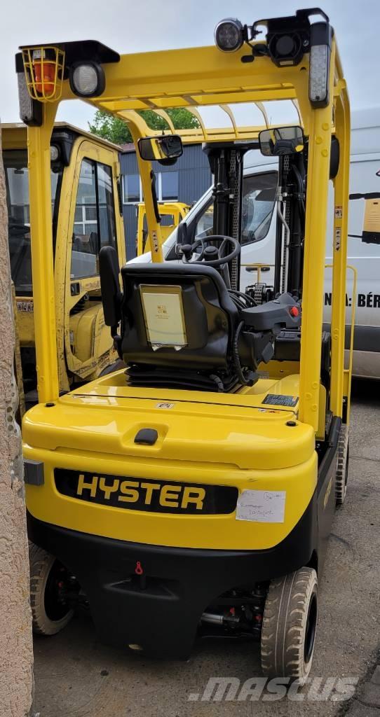 Hyster J 2.0 XN LWB Elektro Stapler