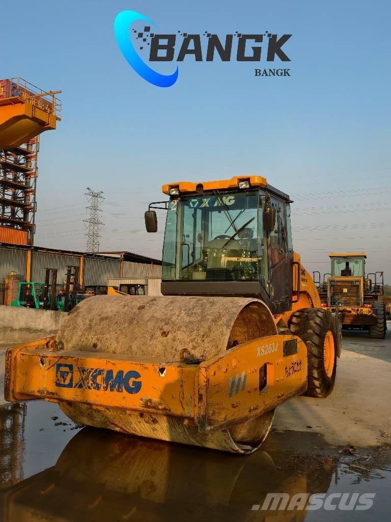 XCMG XS 223 J Walzenzüge