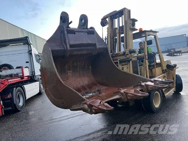 Volvo EC 750 E Schaufeln