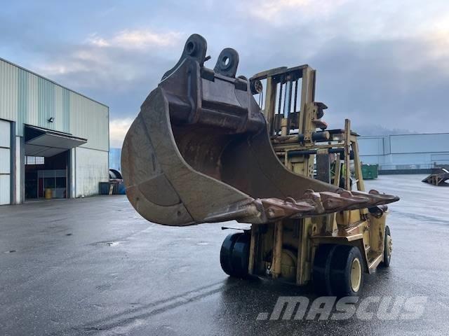 Volvo EC 750 E Schaufeln